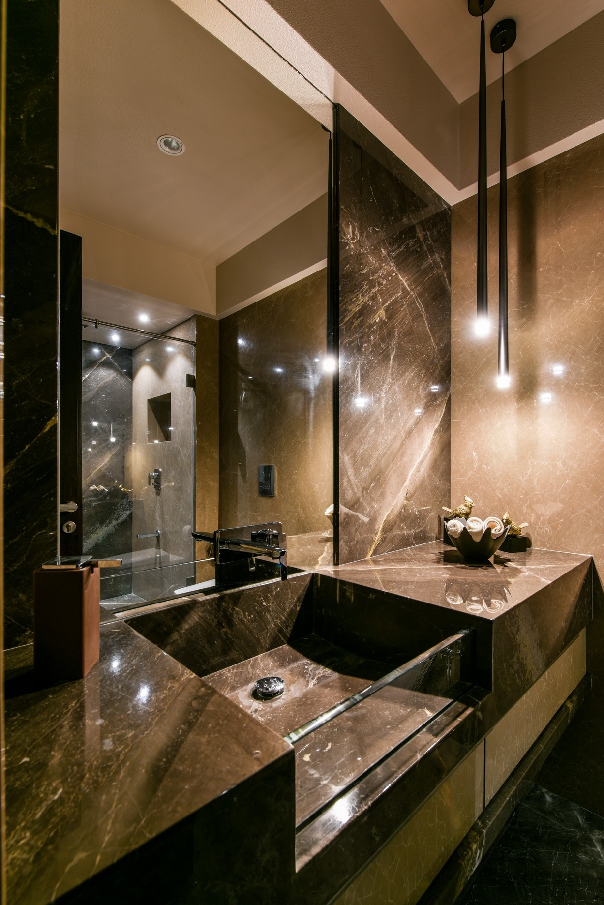 Juhu Residence — interior, view 12