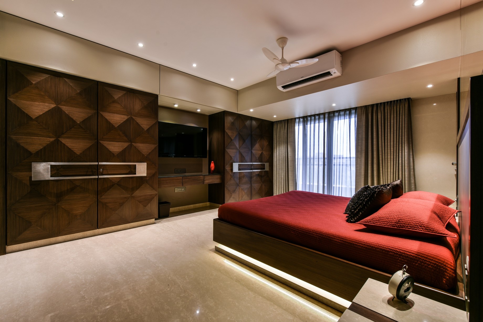 Juhu Residence — interior, view 4