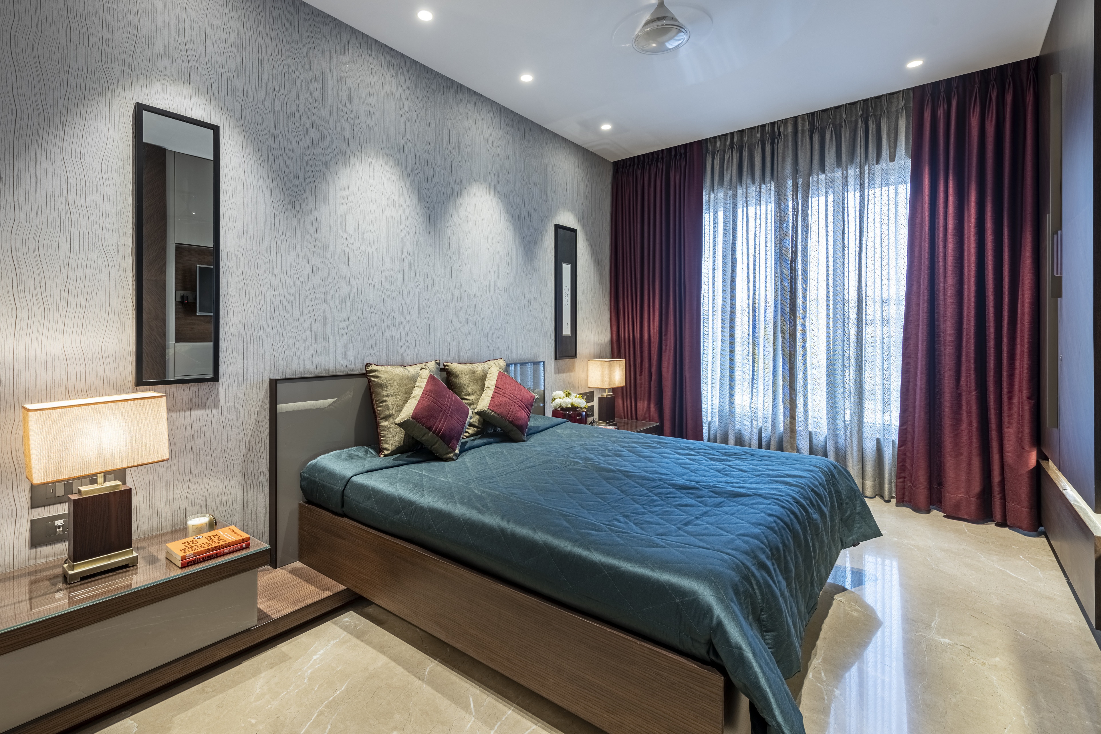 Peddar Road Apartment — interior, view 5