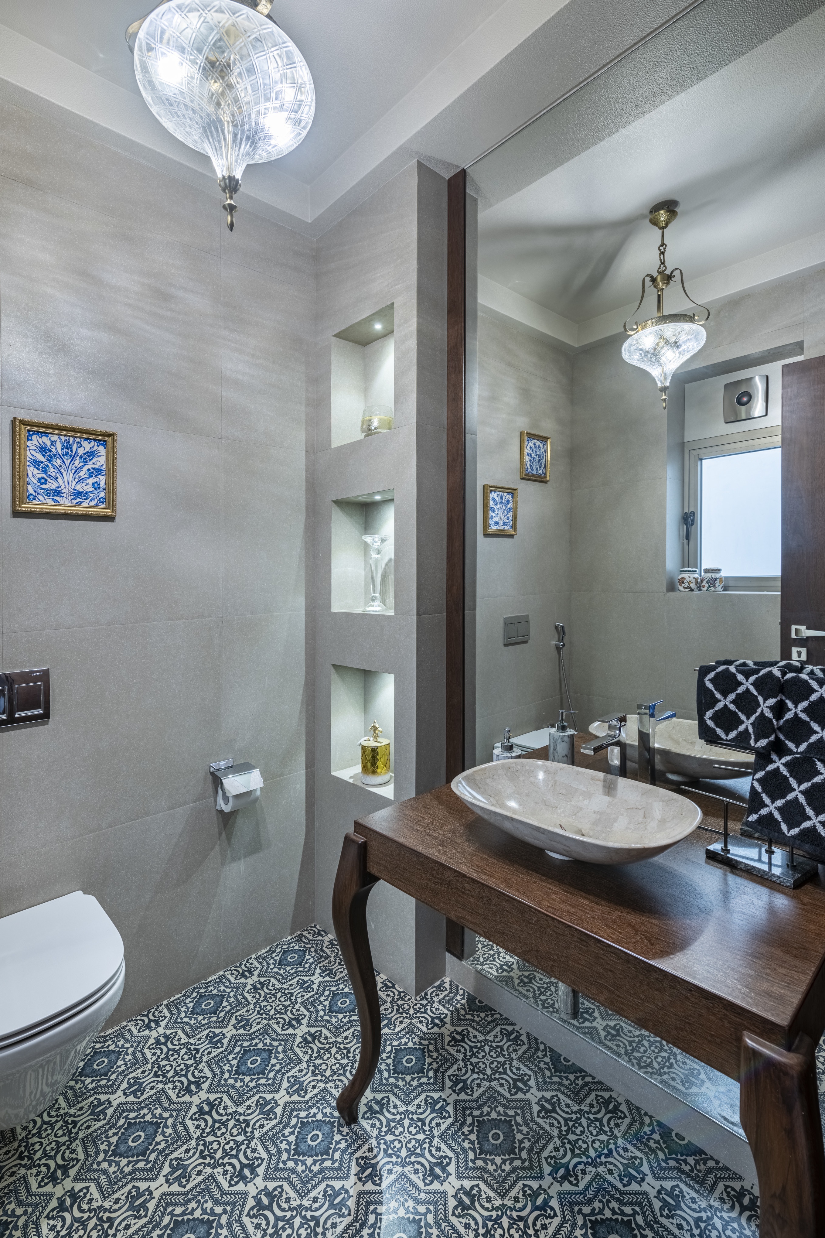 Peddar Road Apartment — interior, view 10